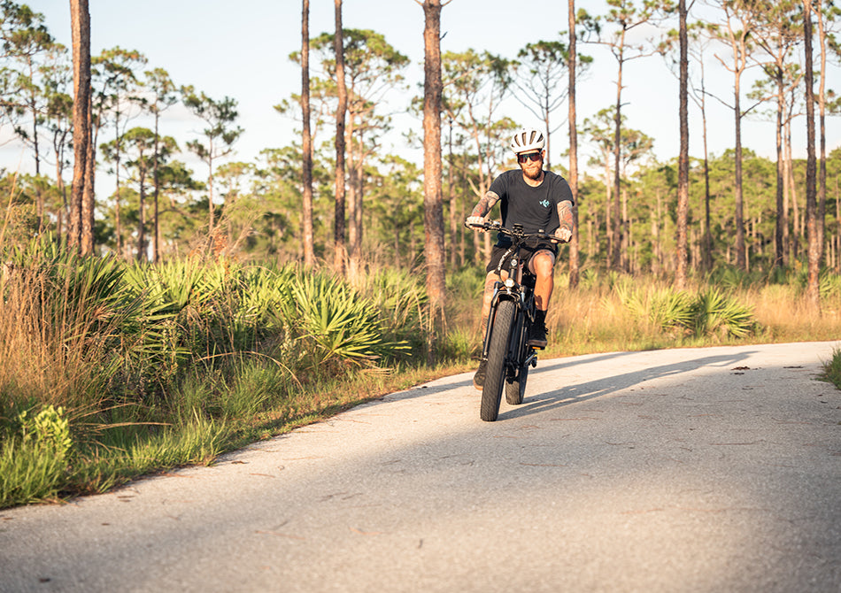 bike-touring-packing-cycling-touring-bicycle-camping-bicycle-travel