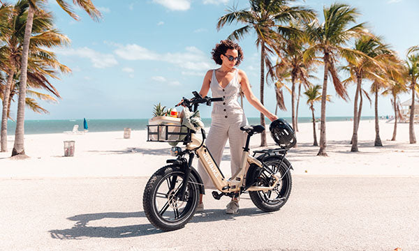 Tops features moms will love