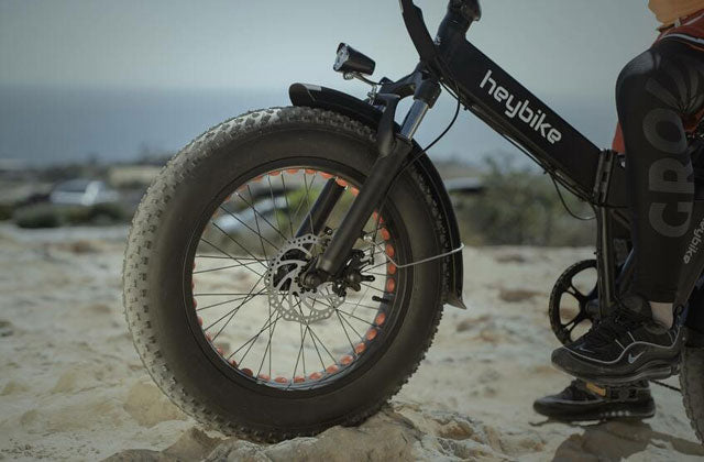 Choosing Cruiser E-Bike for Beach Riding