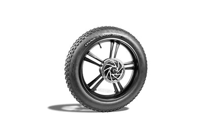close up of fully forged one-piece rim, fat tire
